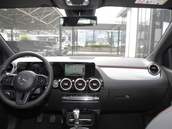 Mercedes-Benz B 180 d Style MBUXNavi+ Kamera Easy-P SpiegelP
