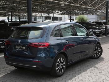 Mercedes-Benz B 180 d Style MBUXNavi+ Kamera Easy-P SpiegelP