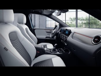 Mercedes-Benz B 180 d Sytle MBUXNavi+ Kamera Easy-P SpiegelP