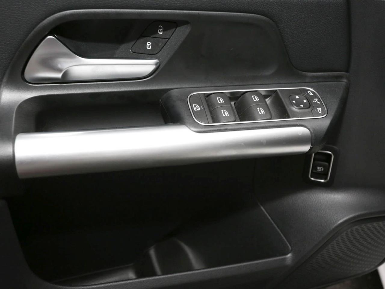 Mercedes-Benz B 180 d Progressive MBUX Navi-Prem Kamera EasyP