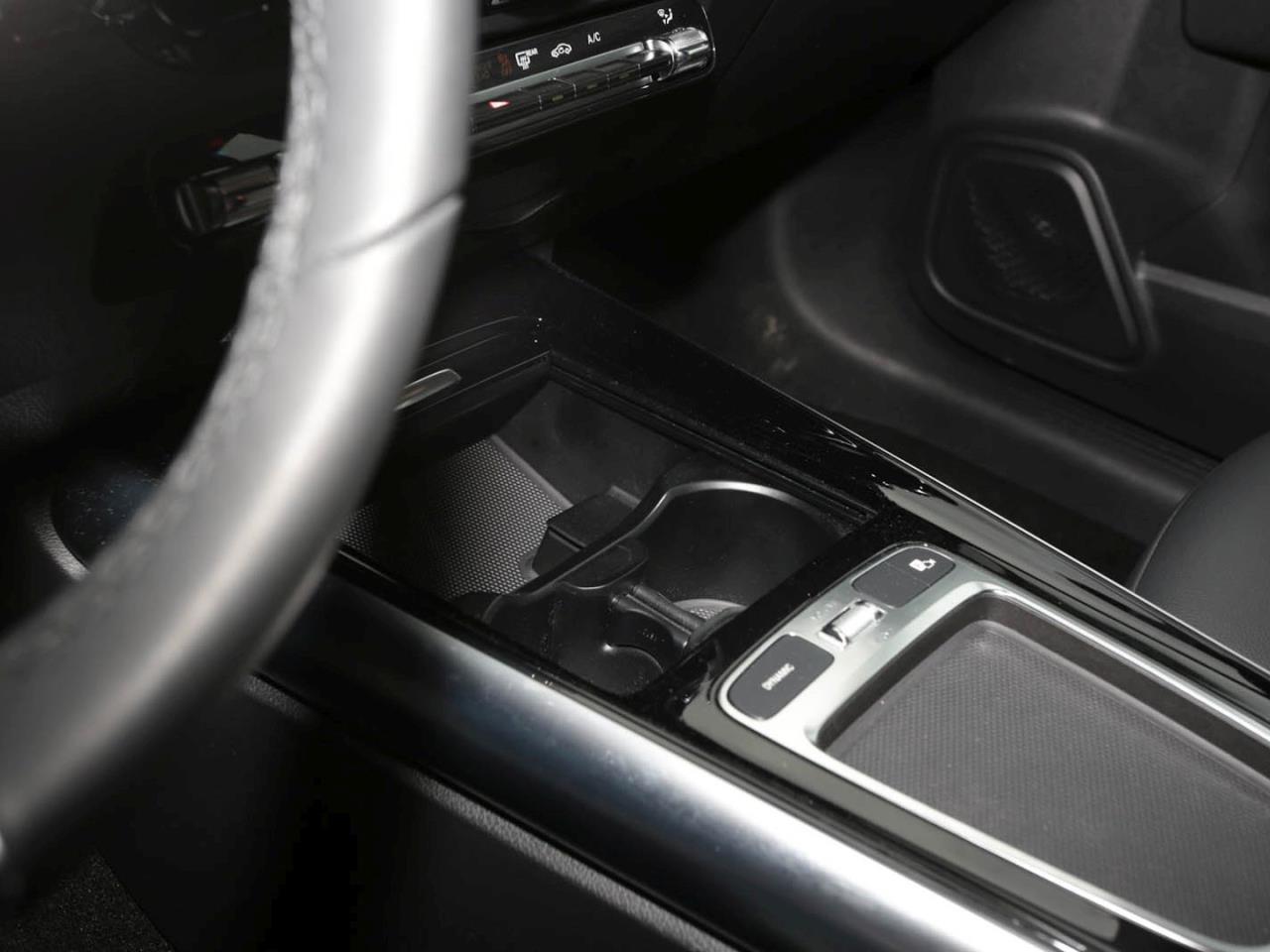 Mercedes-Benz B 180 d Progressive MBUX Navi-Prem Kamera EasyP