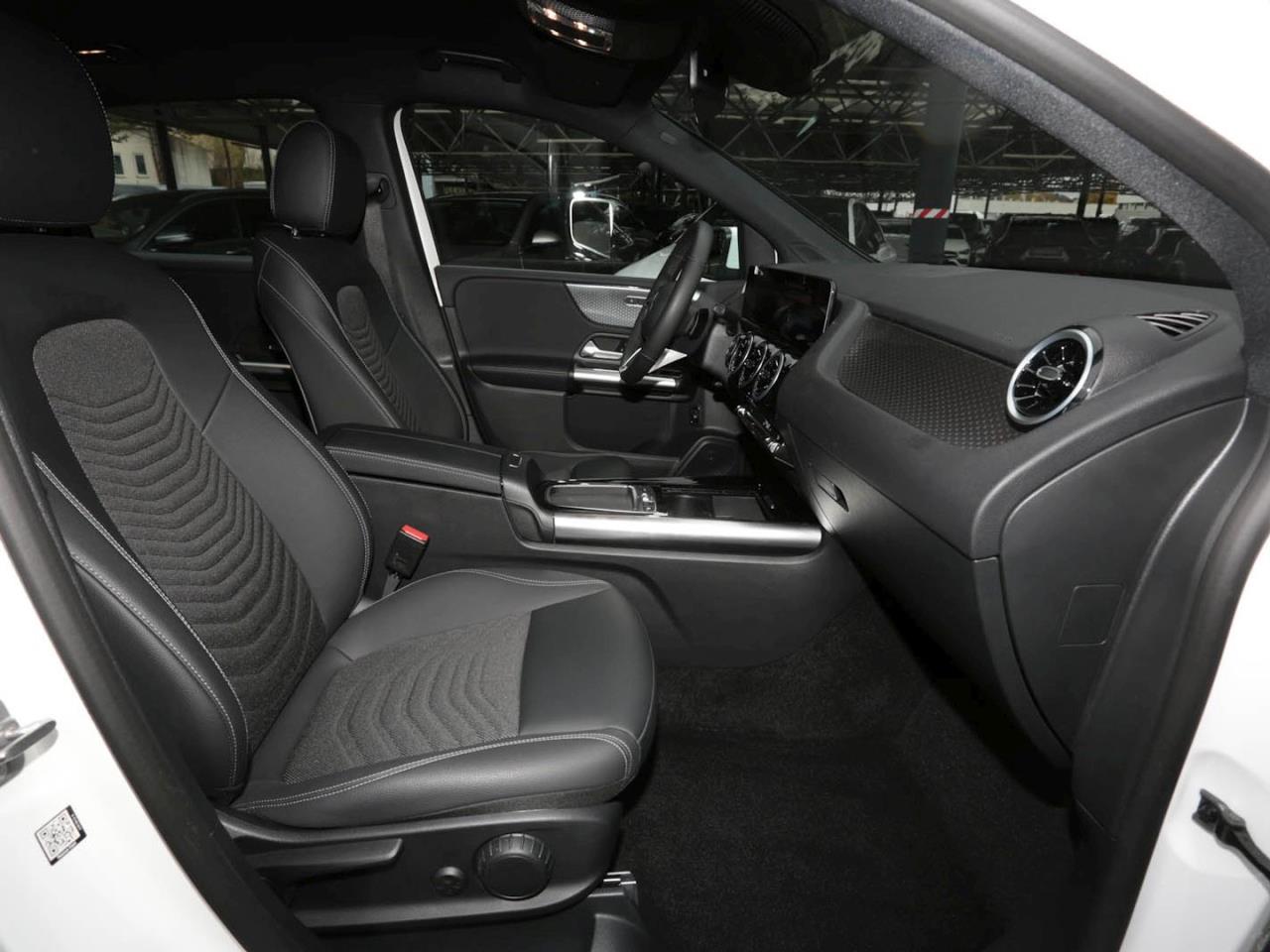 Mercedes-Benz B 180 d Progressive MBUX Navi-Prem Kamera EasyP