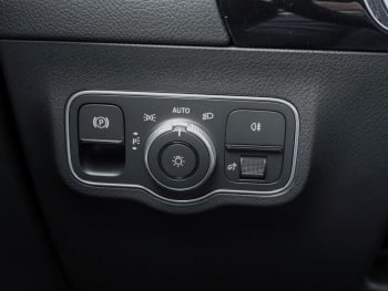 Mercedes-Benz B 180 AMG Night MBUXNavi-Prem. AHK 360° EasyP