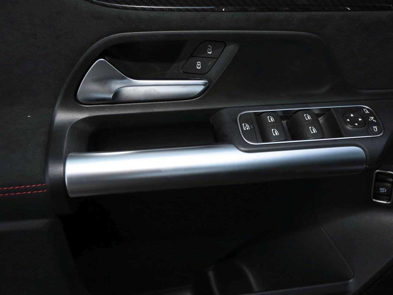 Mercedes-Benz B 180 AMG Night MBUX Navi 360° AHK EasyPack