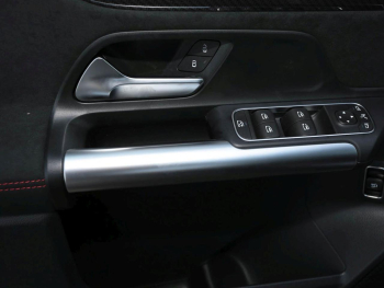 Mercedes-Benz B 180 AMG Night MBUX Navi 360° AHK EasyPack