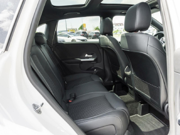 Mercedes-Benz B 200 4M Progressive Panorama Distronic 360°