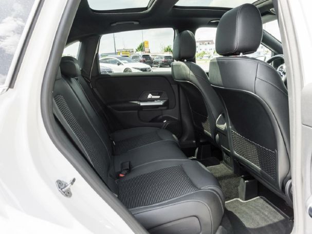 Mercedes-Benz B 200 4M Progressive Panorama Distronic 360° Mercedes-Benz B 200 4M Progressive Panorama Distronic 360°
