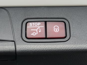 Mercedes-Benz B 200 4M Progressive Panorama Distronic 360°