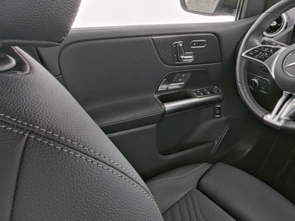 Mercedes-Benz B 200 d Progressive MBUX Navi-Prem. SpurH 360° Mercedes-Benz B 200 d Progressive MBUX Navi-Prem. SpurH 360°