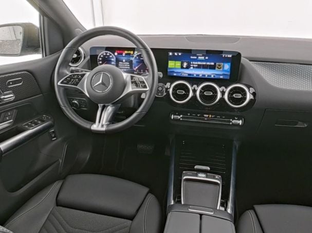Mercedes-Benz B 200 d Progressive MBUX Navi-Prem. SpurH 360° Mercedes-Benz B 200 d Progressive MBUX Navi-Prem. SpurH 360°