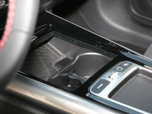 Mercedes-Benz B 200 AMG Night MBUX Navi-Prem Kamera AHK EasyP