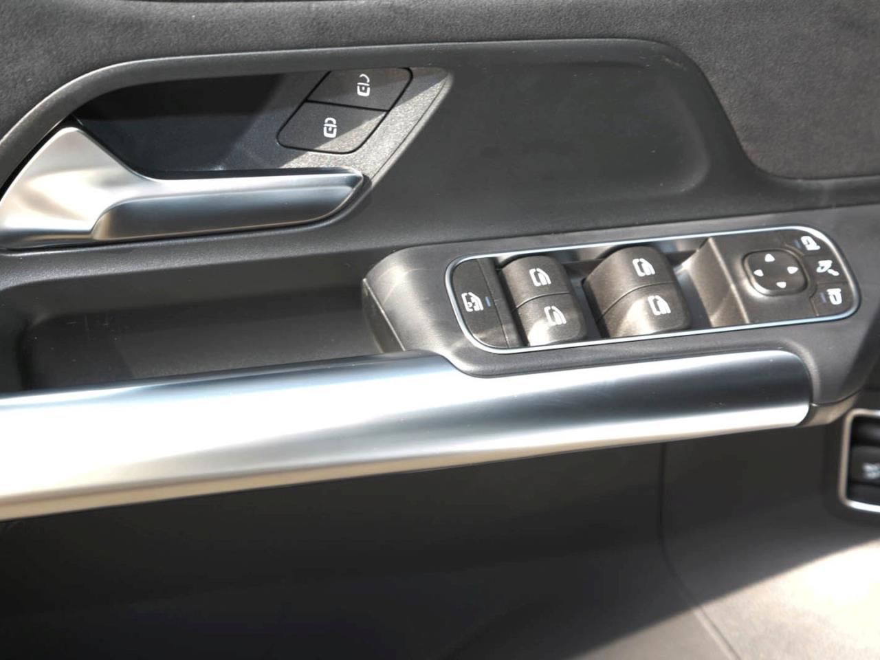 Mercedes-Benz B 200 AMG Night MBUX Navi-Prem Kamera AHK EasyP