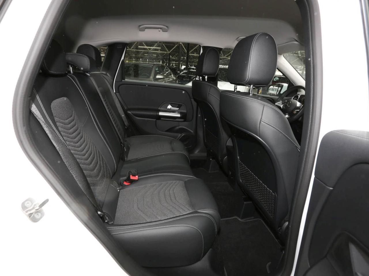 Mercedes-Benz B 200 Progressive MBUX Navi Kamera Easy-Pack