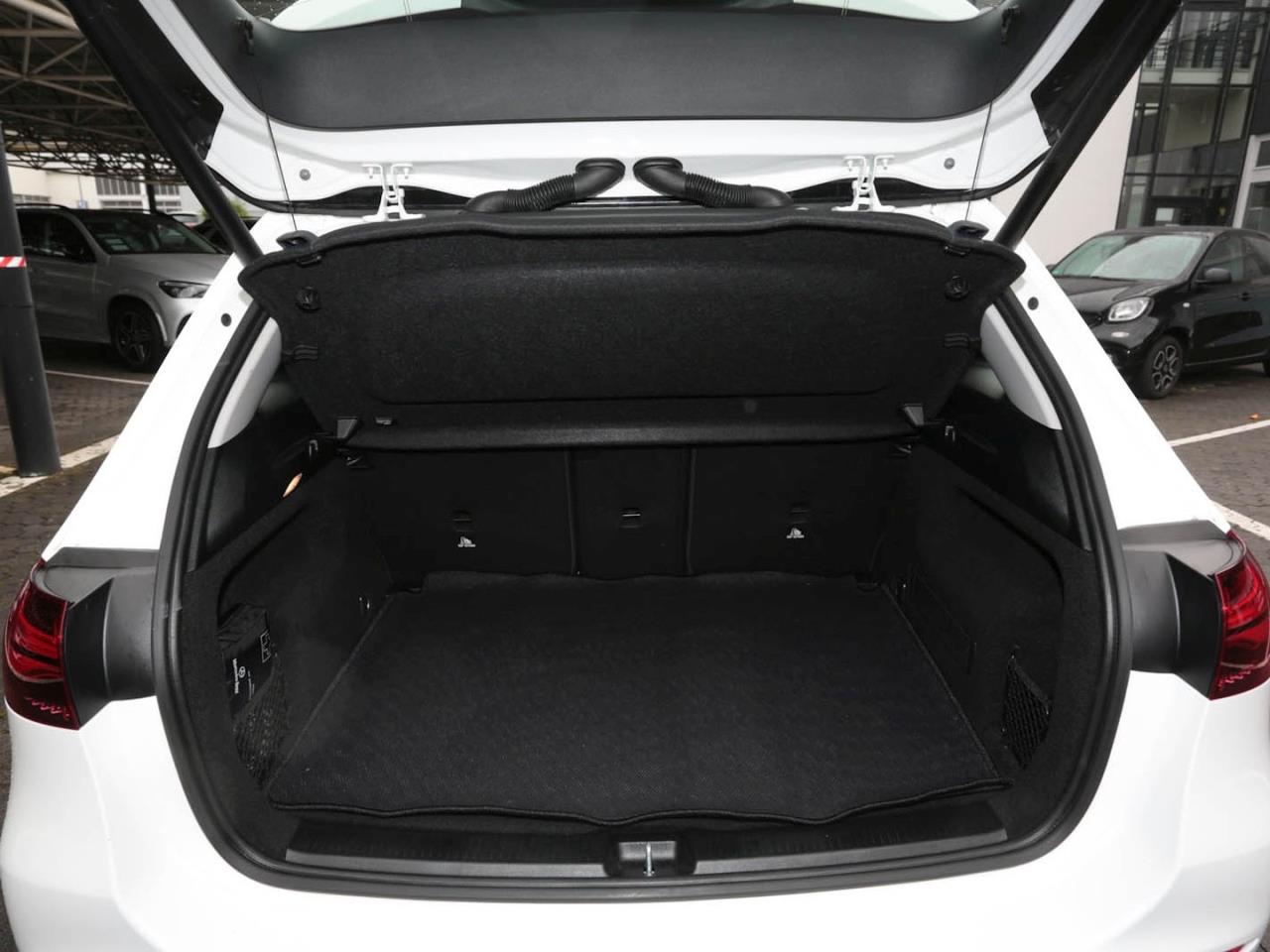 Mercedes-Benz B 200 Progressive MBUX Navi Kamera Easy-Pack