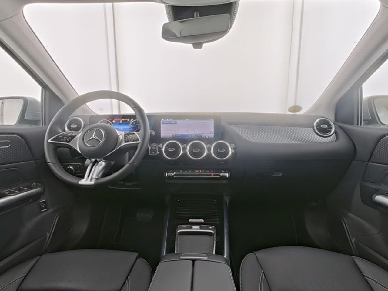 Mercedes-Benz B 220 4M Progressive Easy-Pack Park-Paket Navi