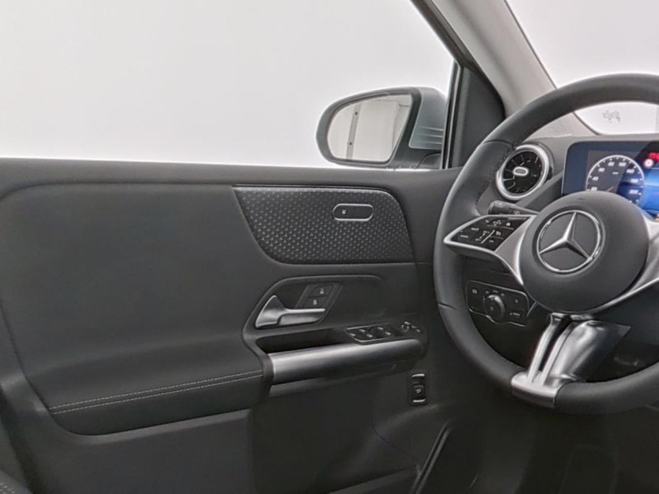 Mercedes-Benz B 220 d Progressive MBUX Navi Kamera Lenkradhzg Mercedes-Benz B 220 d Progressive MBUX Navi Kamera Lenkradhzg