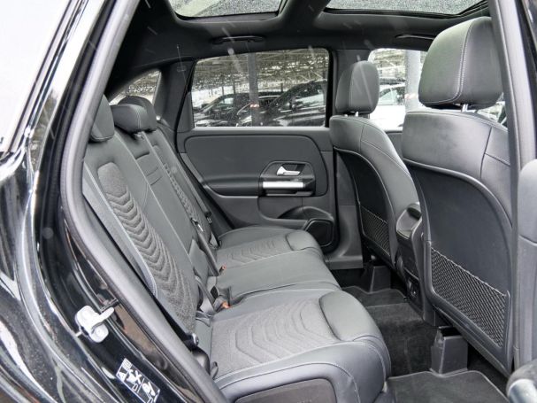 Mercedes-Benz B 250 4M Progressive Night Distronic Panorama