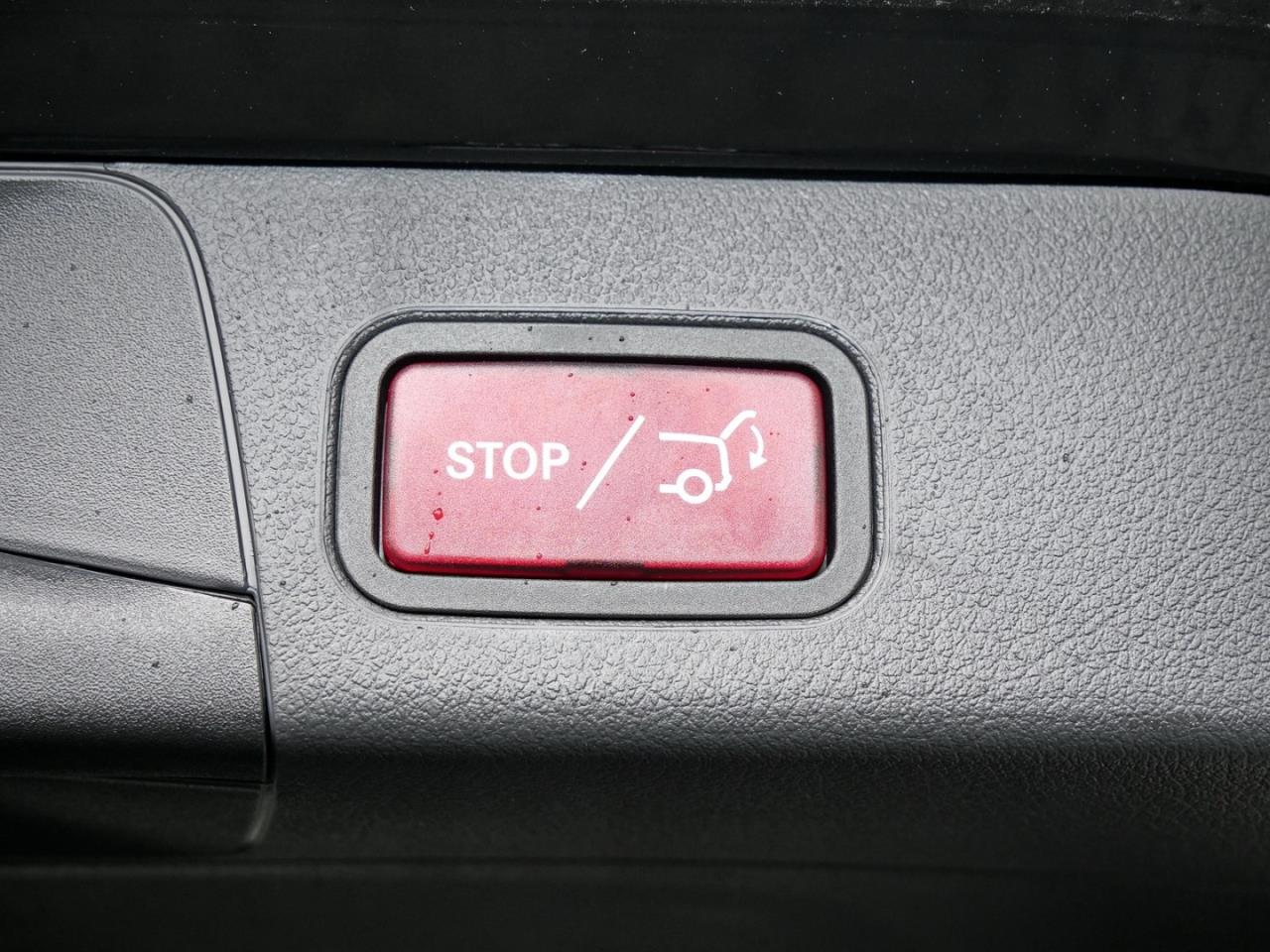 Mercedes-Benz B 250 4M Progressive Night Distronic Panorama