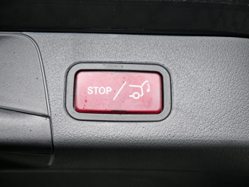 Mercedes-Benz B 250 4M Progressive Night Distronic Panorama