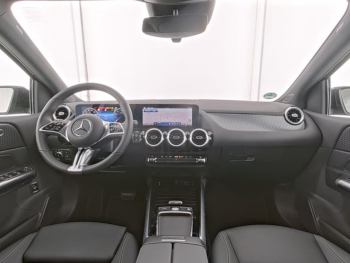 Mercedes-Benz B 250 4M Progressive Night Distronic Panorama