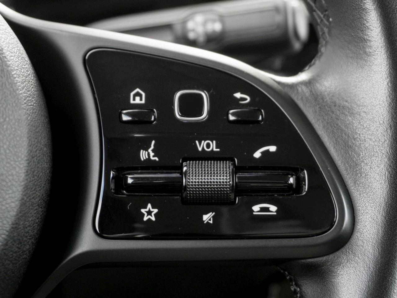 Mercedes-Benz B 250 e Style MBUXNavi+ Distronic Kamera