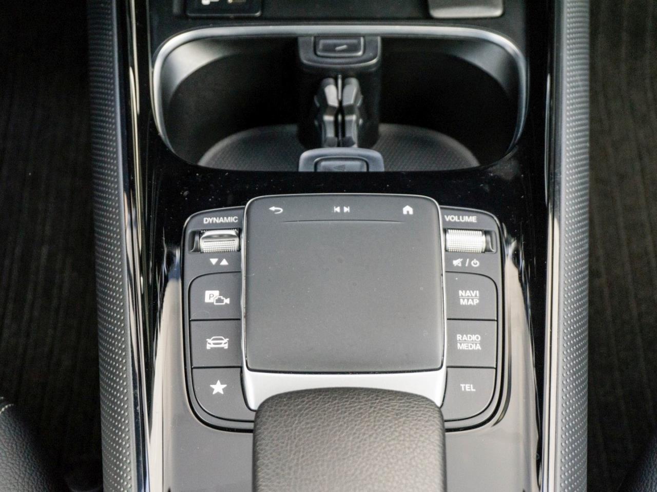 Mercedes-Benz B 250 e Style MBUXNavi+ Distronic Kamera