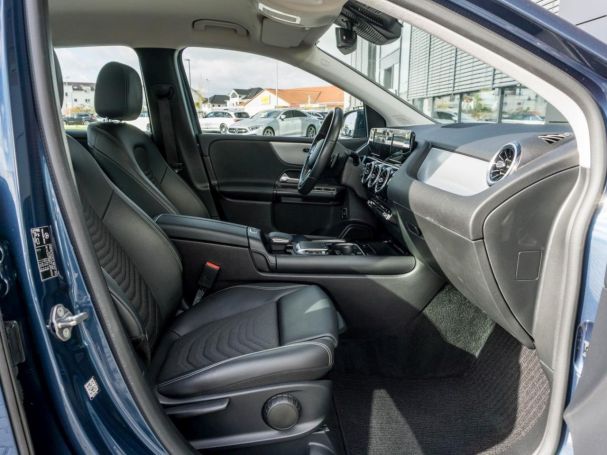Mercedes-Benz B 250 e Style MBUXNavi+ Distronic Kamera