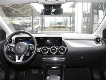 Mercedes-Benz B 250 e Progressive MBUX High-End Kamera LED DAB