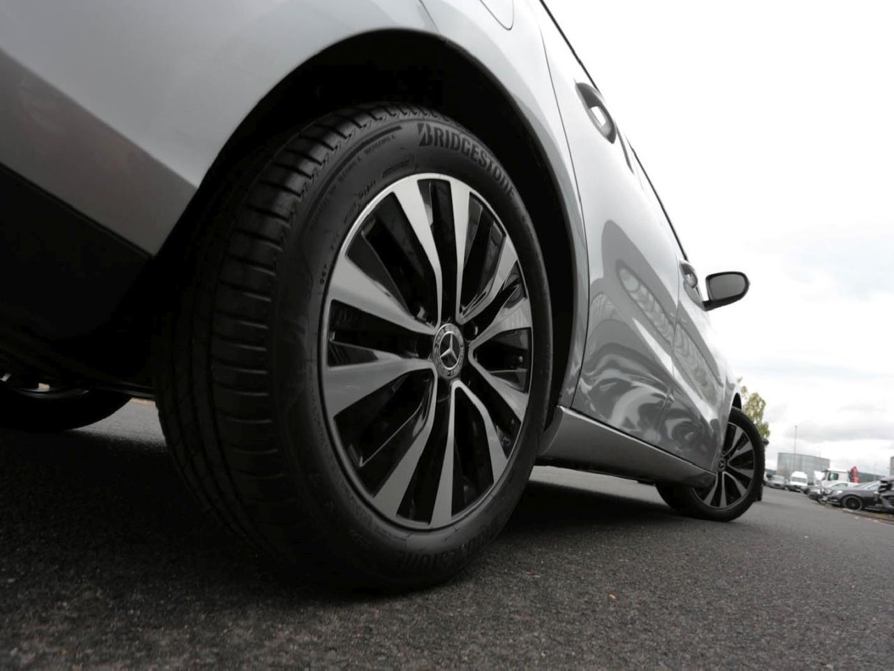 Mercedes-Benz B 250 e Progressive MBUX Navi High-End AHK Kamera