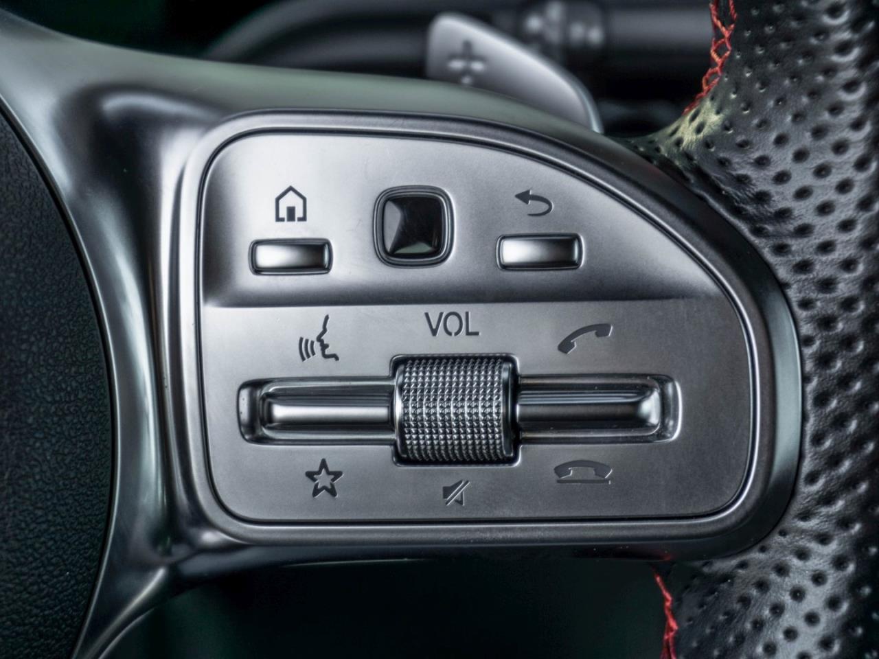 Mercedes-Benz B 250 e AMG Night Panorama Memory 360° EasyPack