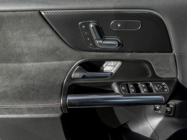 Mercedes-Benz B 250 e AMG Night Panorama Memory 360° EasyPack