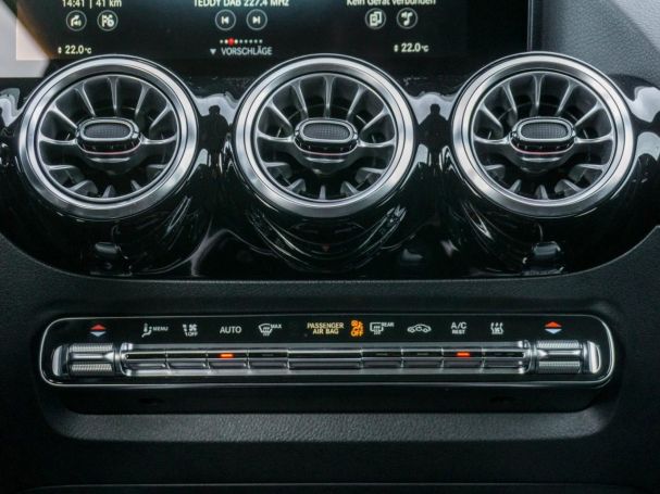 Mercedes-Benz B 250 e AMG Night Panorama Memory 360° EasyPack