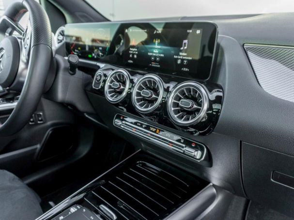 Mercedes-Benz B 250 e AMG Night Panorama Memory 360° EasyPack