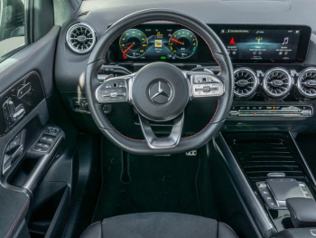 Mercedes-Benz B 250 e AMG Night Panorama Memory 360° EasyPack