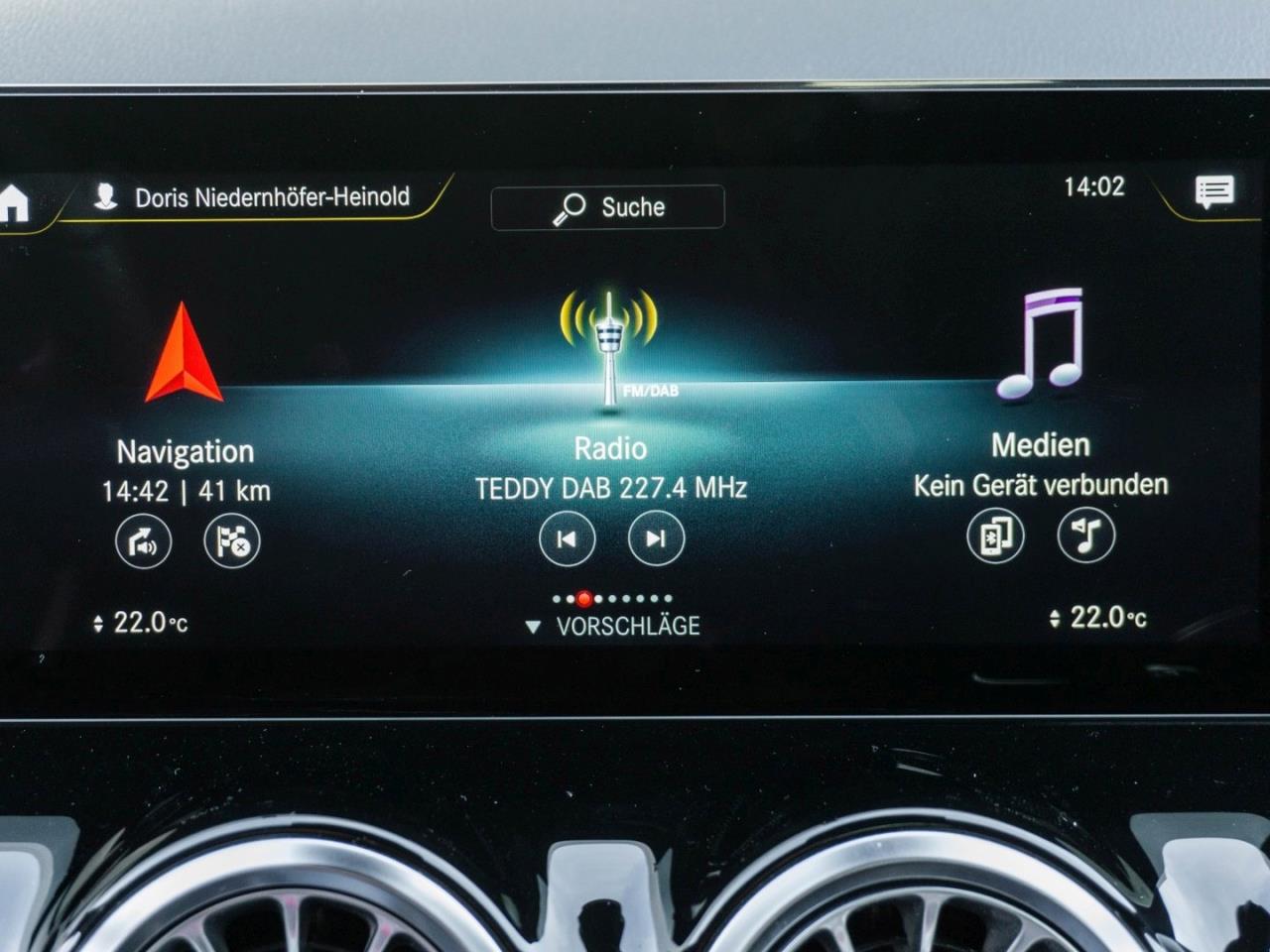 Mercedes-Benz B 250 e AMG Night Panorama Memory 360° EasyPack