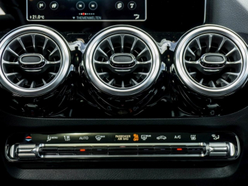 Mercedes-Benz B 250 e AMG MBUX Navi Panorama Kamera Spiegel-P