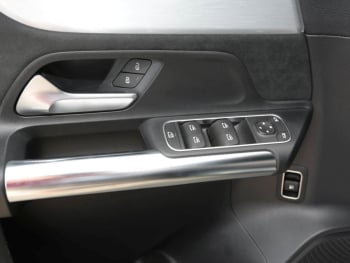 Mercedes-Benz B 250 e AMG Night EDITION2020 MBUX Navi Panorama