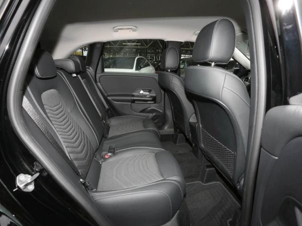 Mercedes-Benz B 250 e Style Navi Kamera Park-Paket Spiegel-P