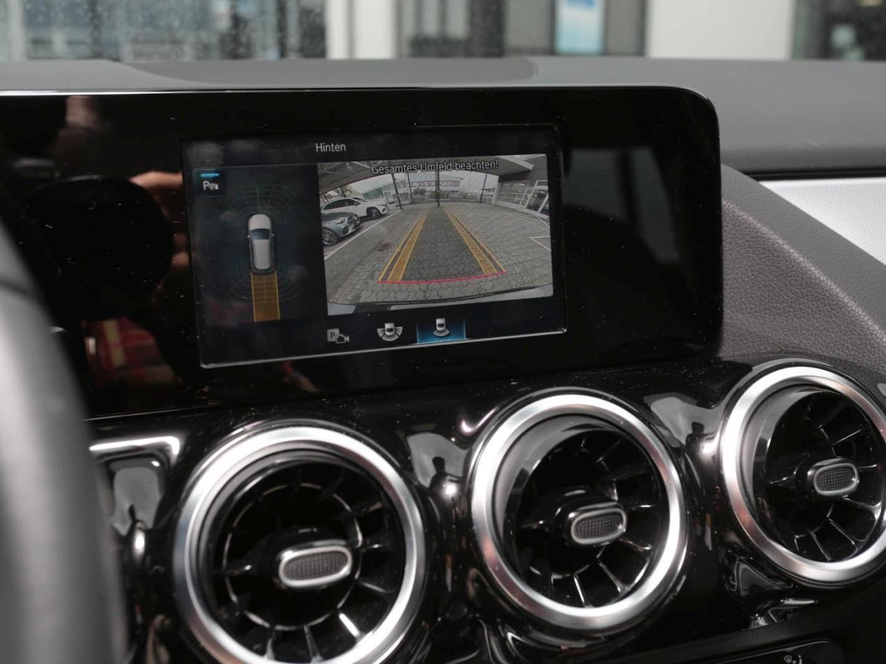 Mercedes-Benz B 250 e Style Navi Kamera Park-Paket Spiegel-P