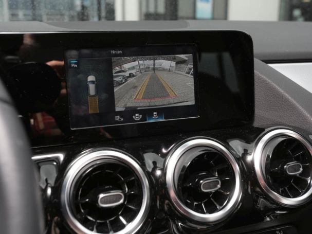 Mercedes-Benz B 250 e Style Navi Kamera Park-Paket Spiegel-P