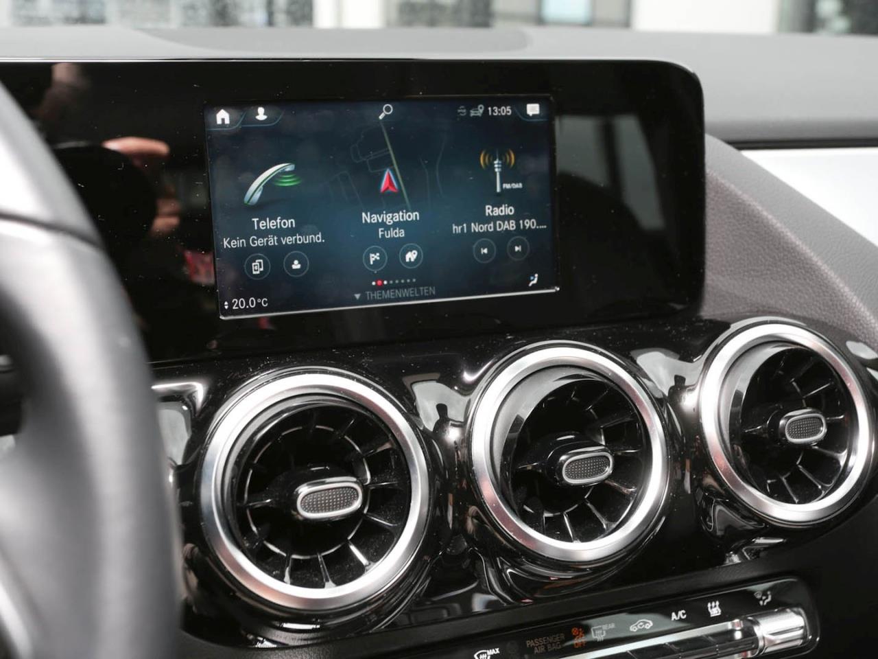 Mercedes-Benz B 250 e Style Navi Kamera Park-Paket Spiegel-P