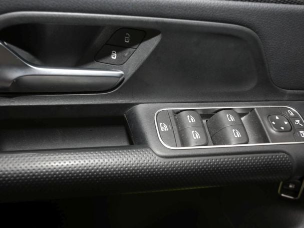 Mercedes-Benz B 250 e Style Navi Kamera Park-Paket Spiegel-P