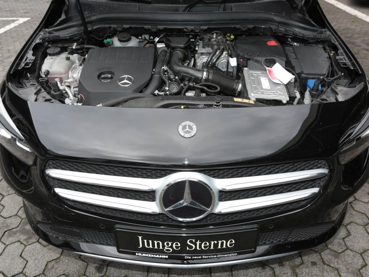 Mercedes-Benz B 250 e Style Navi Kamera Park-Paket Spiegel-P