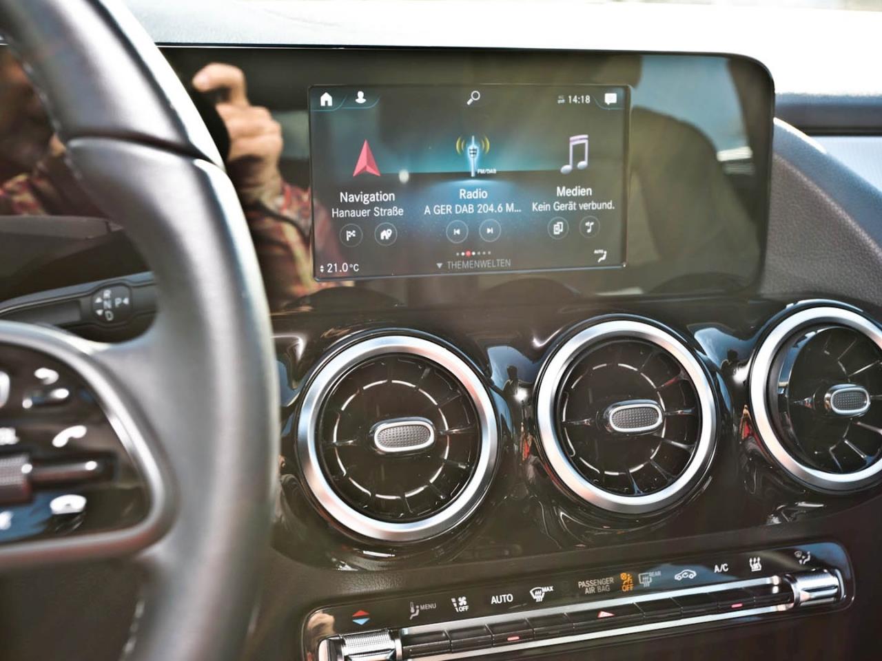 Mercedes-Benz B 250 e Style MBUX Navi AHK Kamera Park-Paket