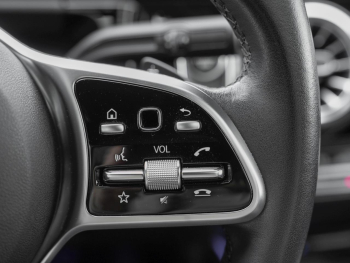 Mercedes-Benz B 250 e Progressive  Navi Panorama Kamera