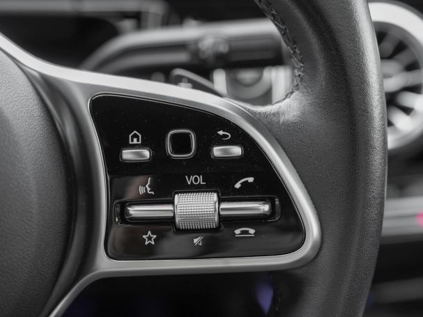 Mercedes-Benz B 250 e Progressive  Navi Panorama Kamera