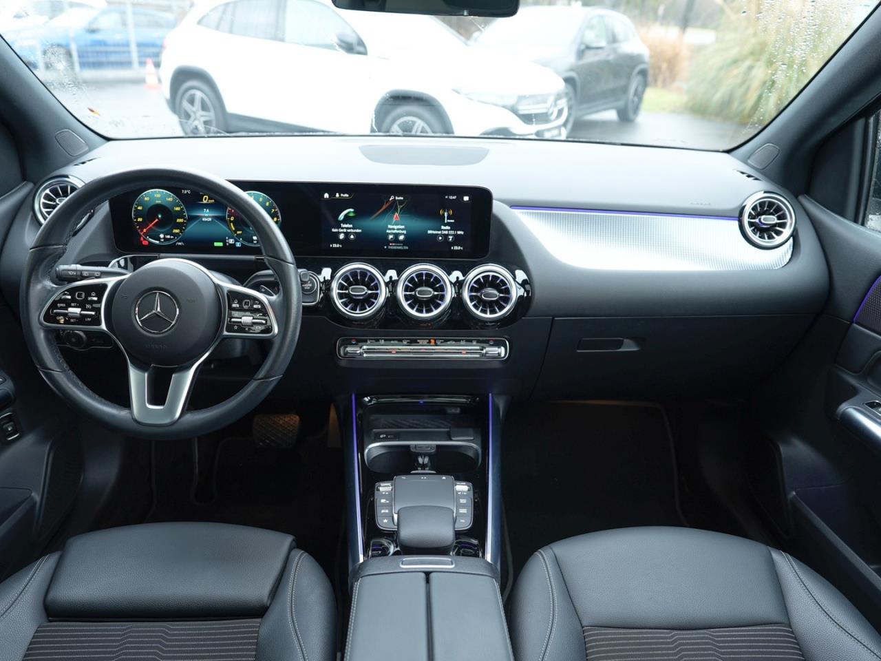 Mercedes-Benz B 250 e Progressive  Navi Panorama Kamera