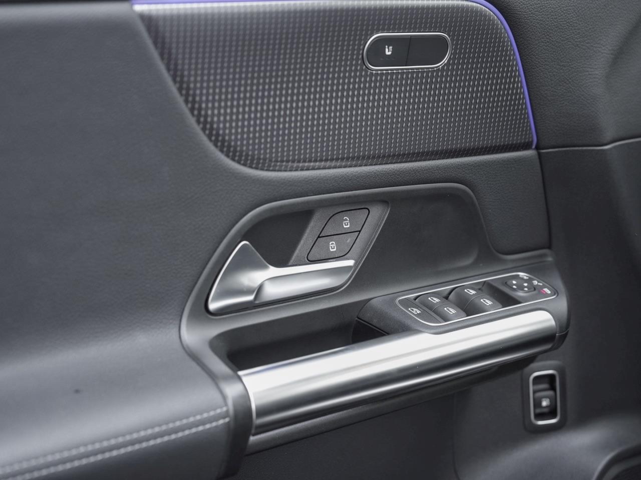 Mercedes-Benz B 250 e Progressive  Navi Panorama Kamera