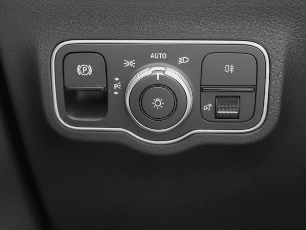 Mercedes-Benz B 250 e Progressive  Navi Panorama Kamera