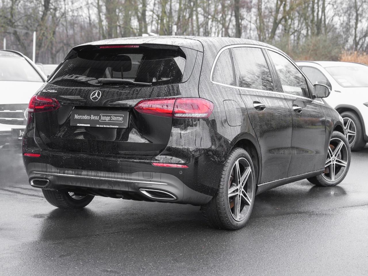 Mercedes-Benz B 250 e Progressive  Navi Panorama Kamera